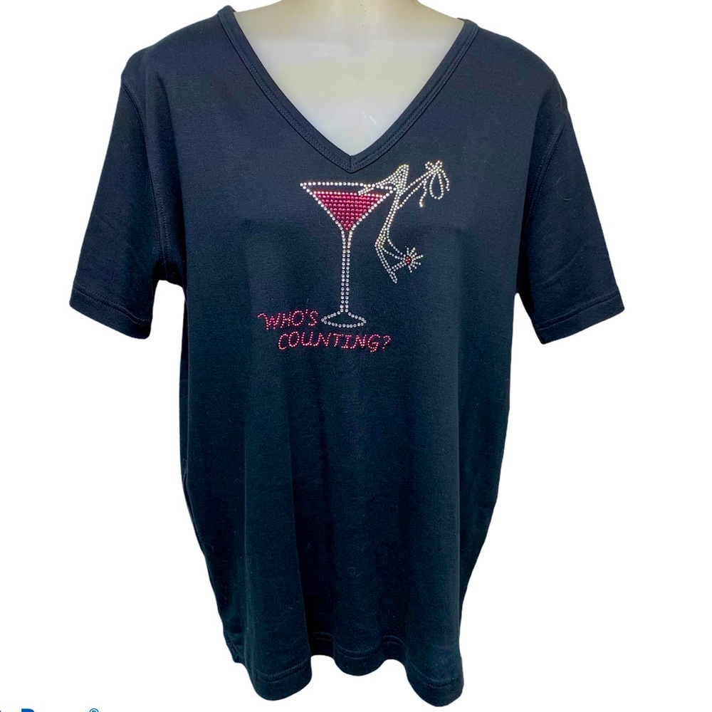 ISAAC’S DESIGNS New “Who’s Counting” V Neck Tee Large